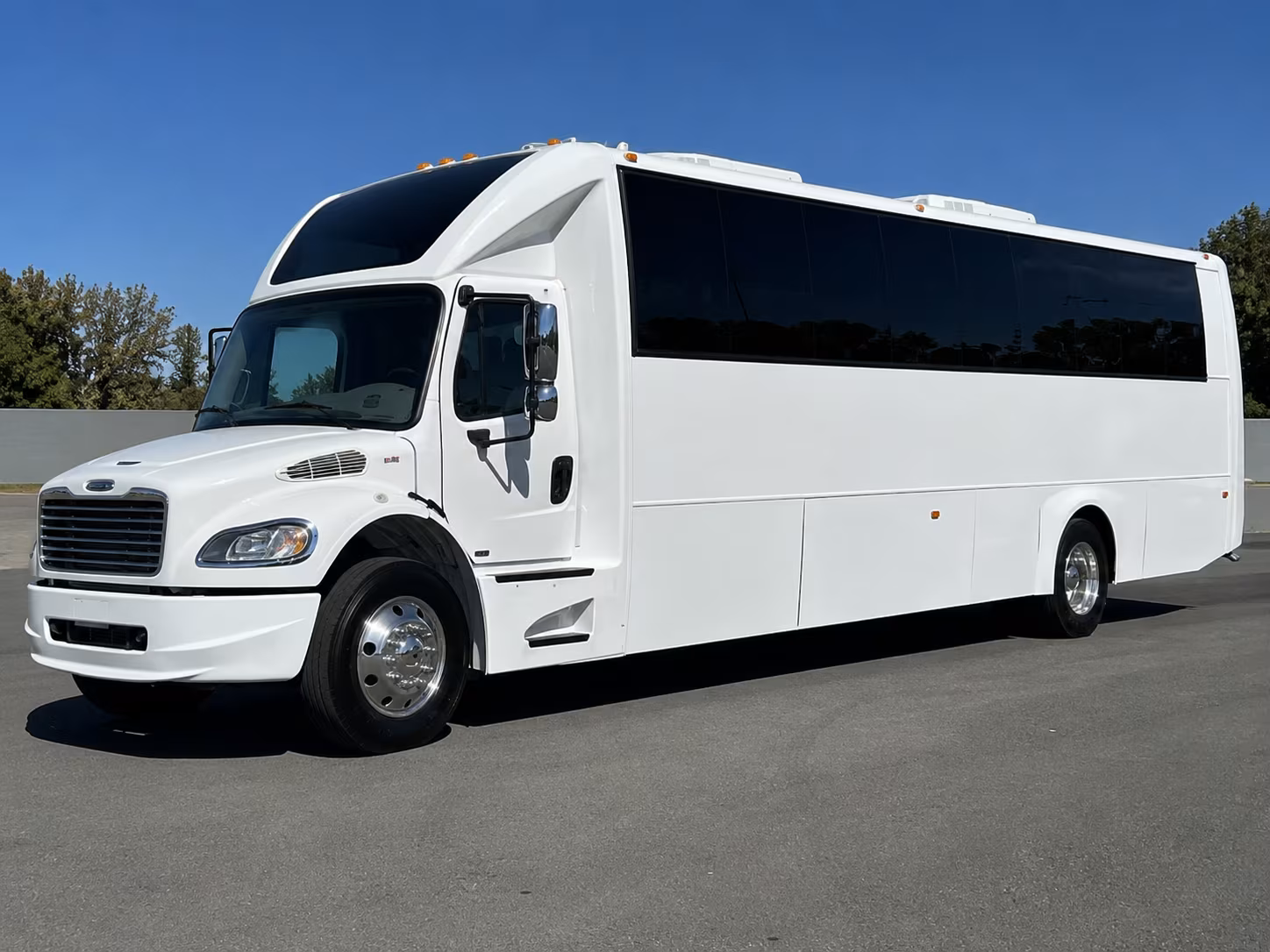 new rochelle bus rentals