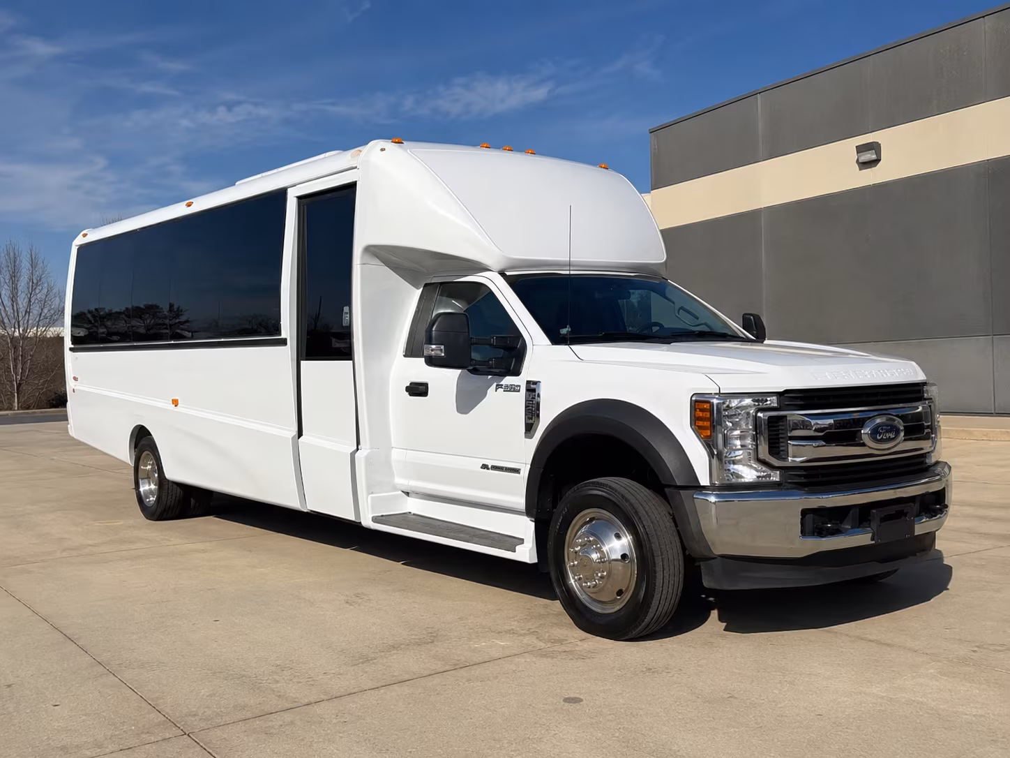 new rochelle school field trip charter bus rentals for your class