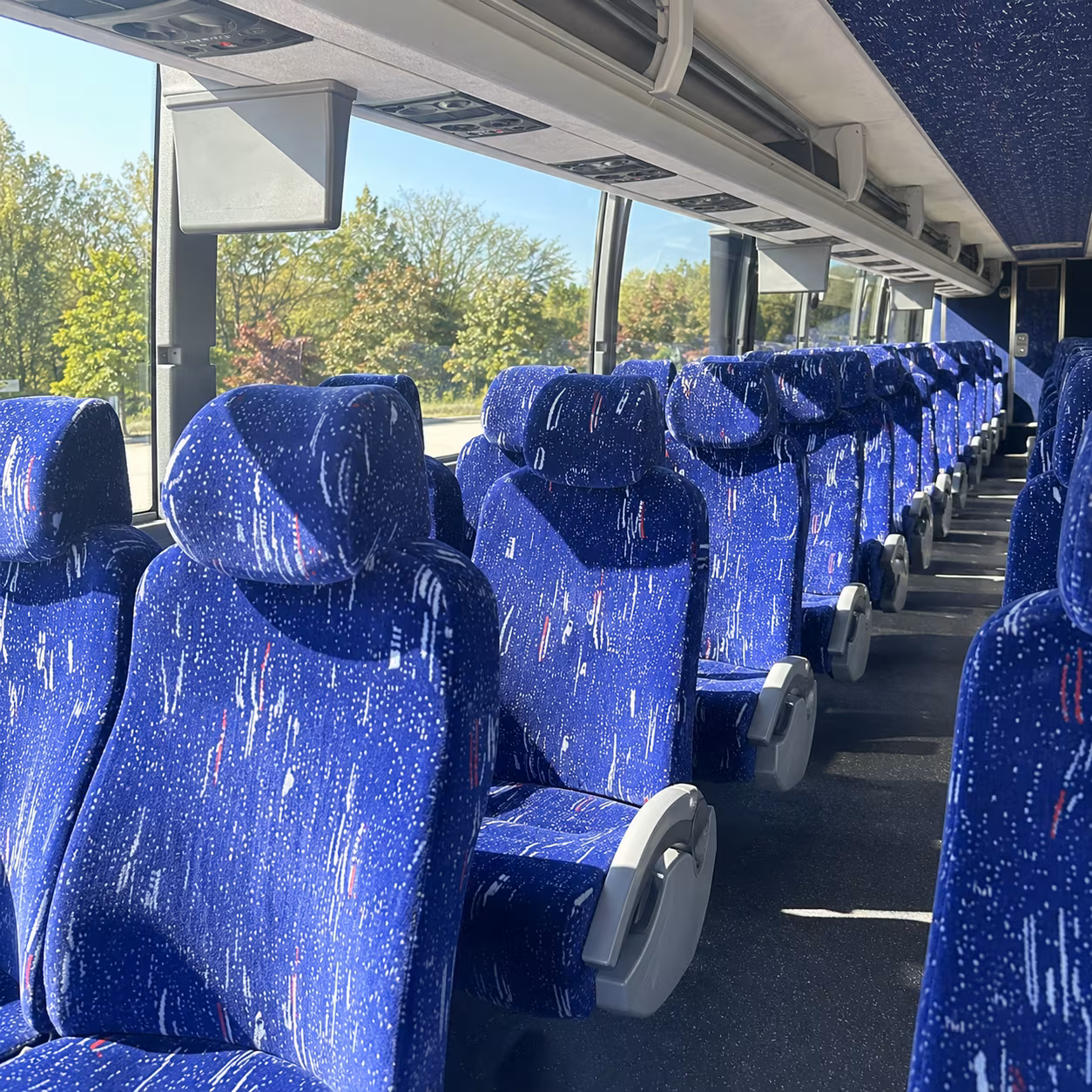 yonkerscharterbuscompany com makes getting to tarrytown music hall easy for your group